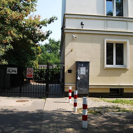 ワルシャワApartament - Chelmskaアパートメント エクステリア 写真